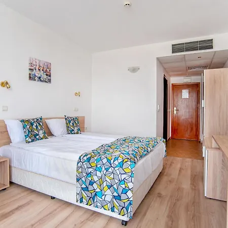 Royal Marina Hotel