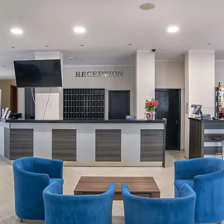 酒店 Royal Marina 3*