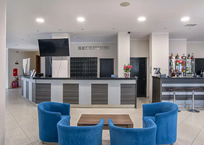 酒店 Royal Marina 3*