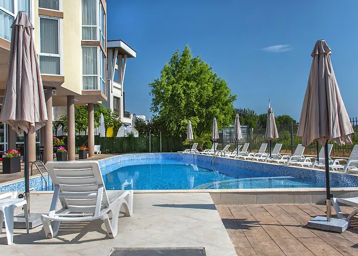 Royal Marina 酒店 3*